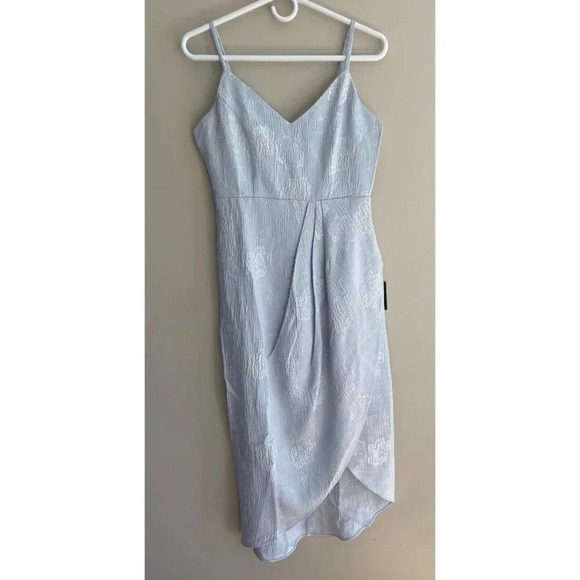 Lulu's Truly Exquisite Light Blue Jacquard Tulip Midi Dress Size Medium NWT - Picture 3 of 13